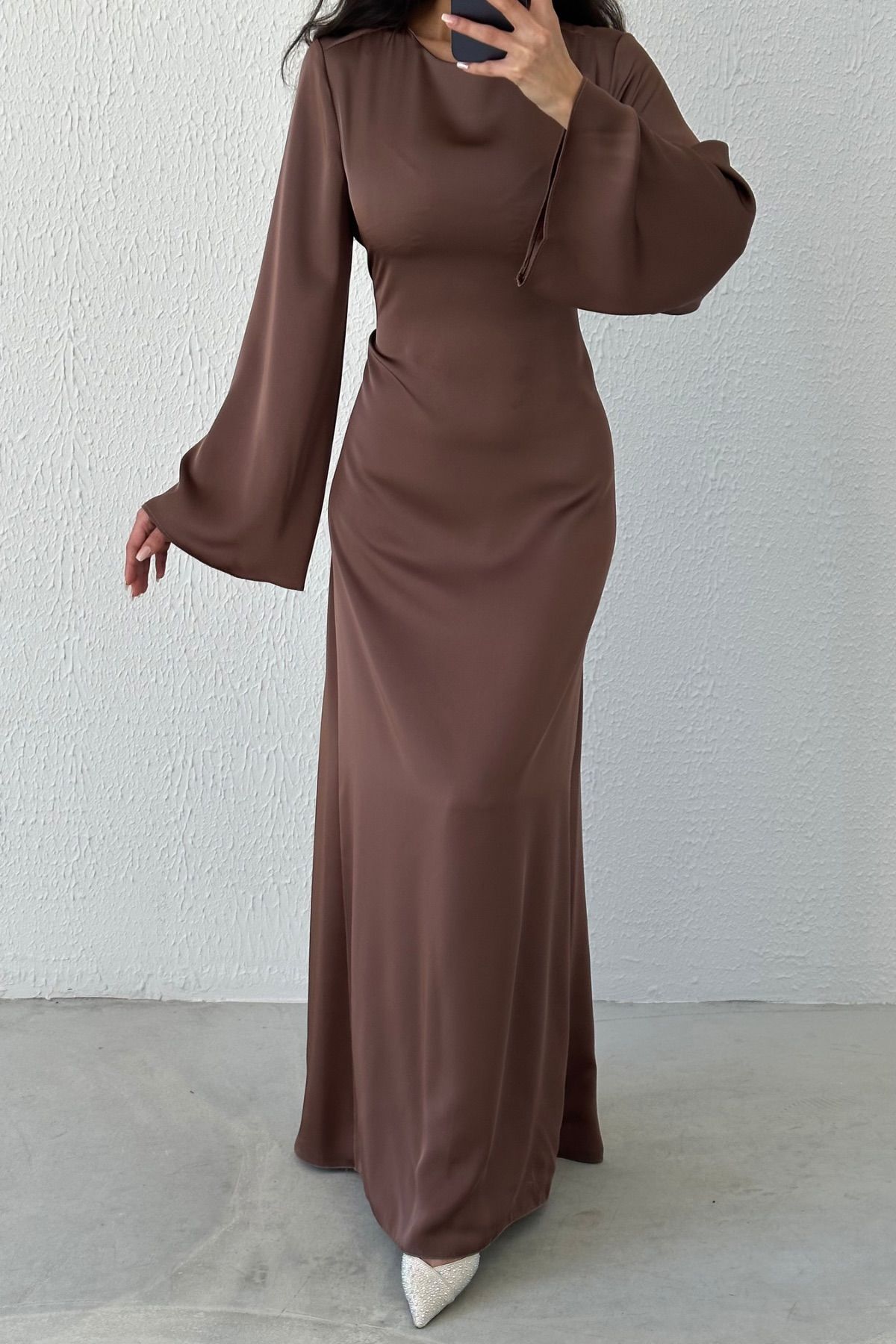 Basic-Abendkleid aus Satin