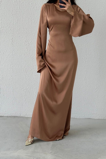 Basic-Abendkleid aus Satin