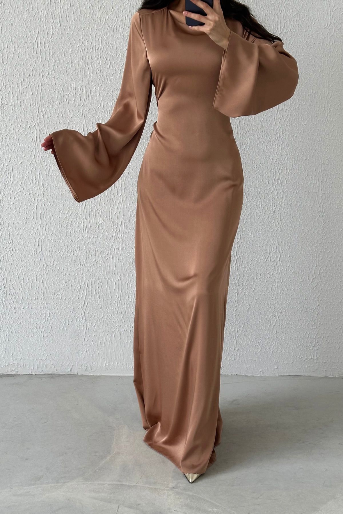 Basic-Abendkleid aus Satin