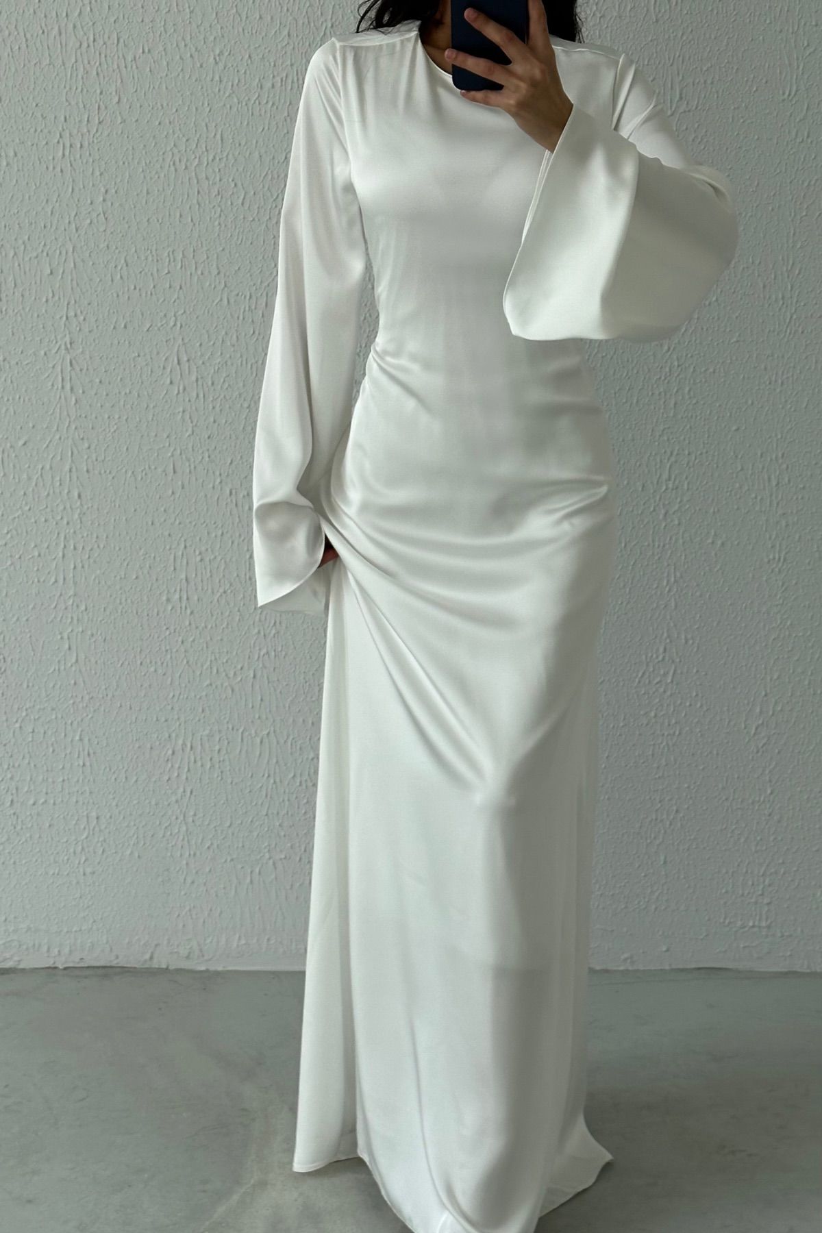 Basic-Abendkleid aus Satin