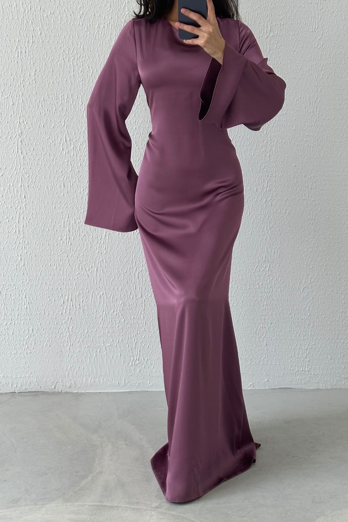 Basic-Abendkleid aus Satin