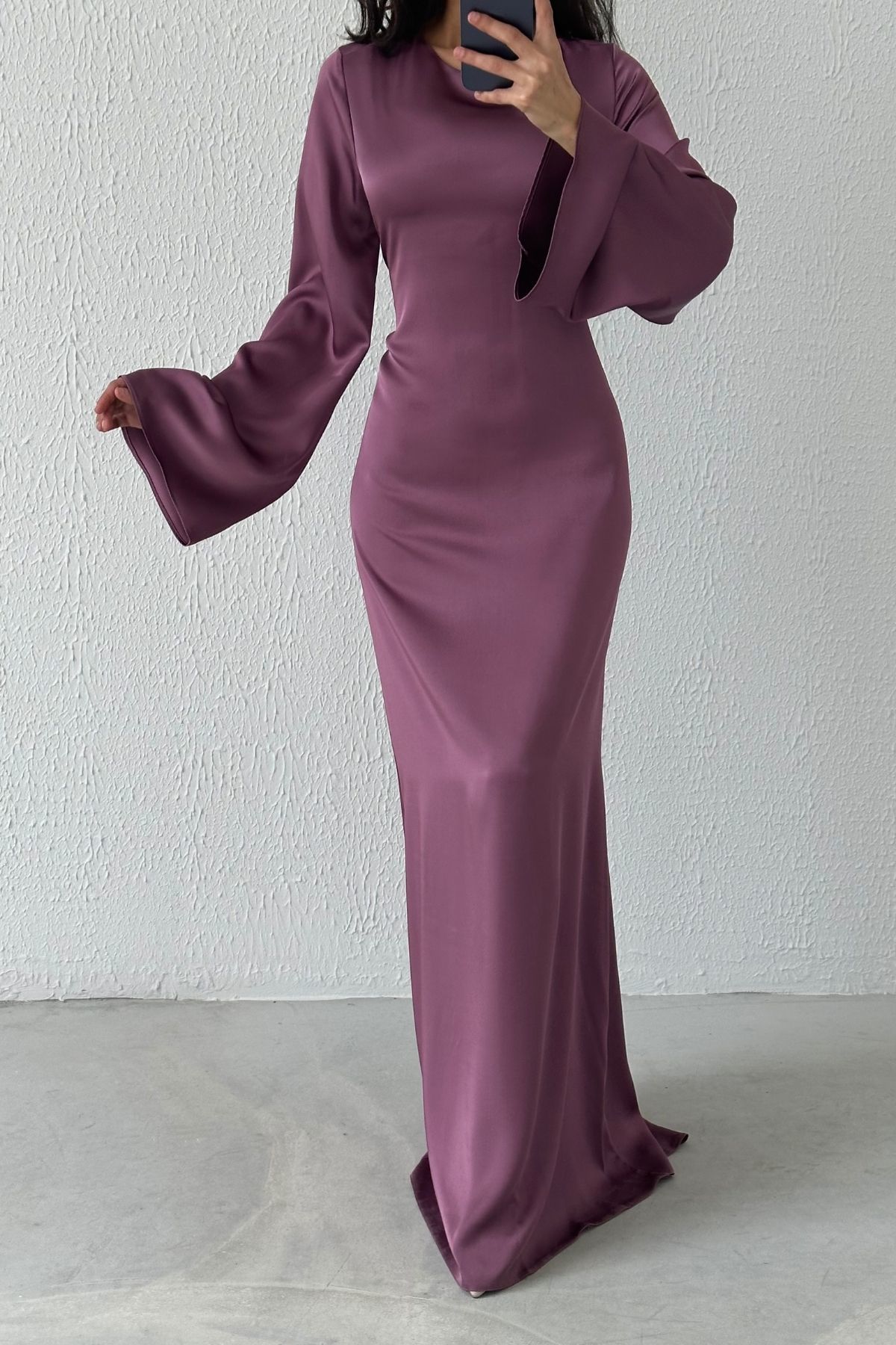 Basic-Abendkleid aus Satin