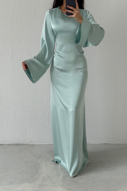 Basic-Abendkleid aus Satin