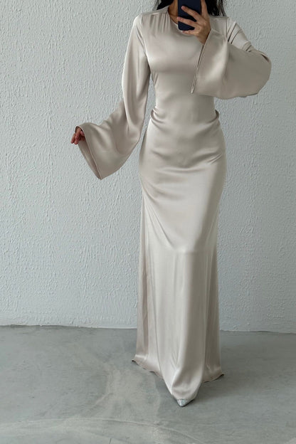 Basic-Abendkleid aus Satin