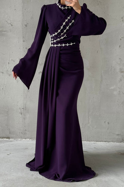 Crêpe Abendkleid mit Steindetails