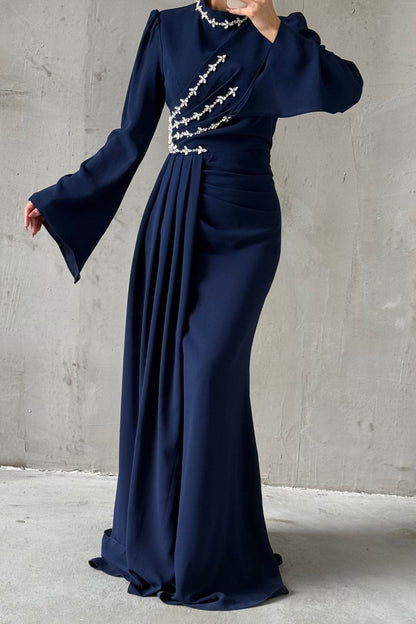 Crêpe Abendkleid mit Steindetails