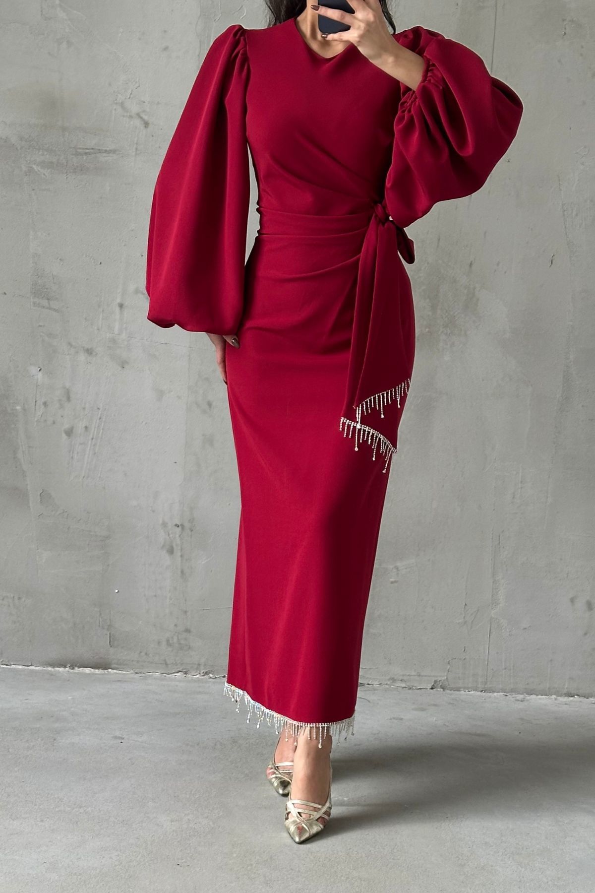 Hijab mit detaillierter Taille aus Crêpe