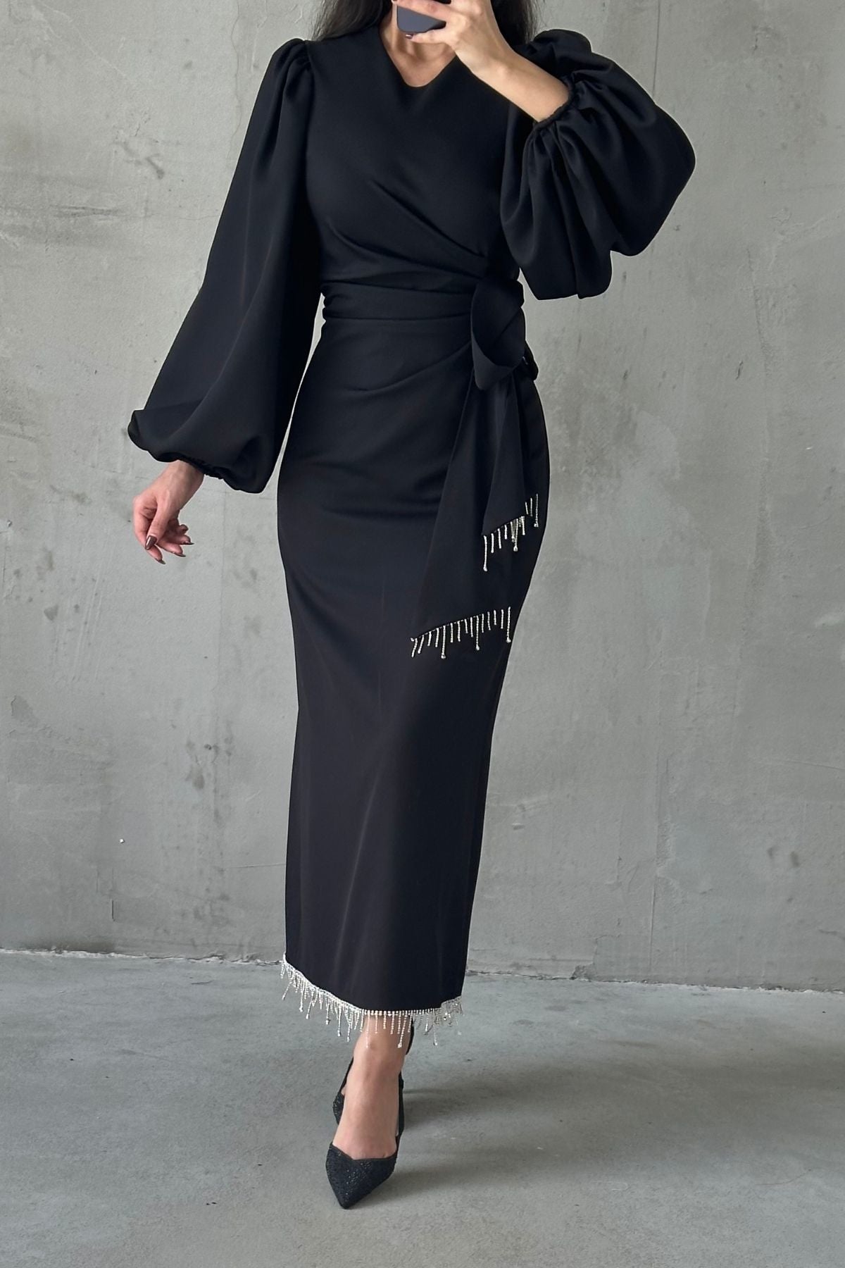 Hijab mit detaillierter Taille aus Crêpe